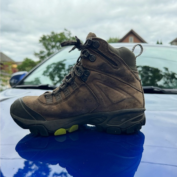 Vasque Goretex Hiking Boots - Picture 5 of 5